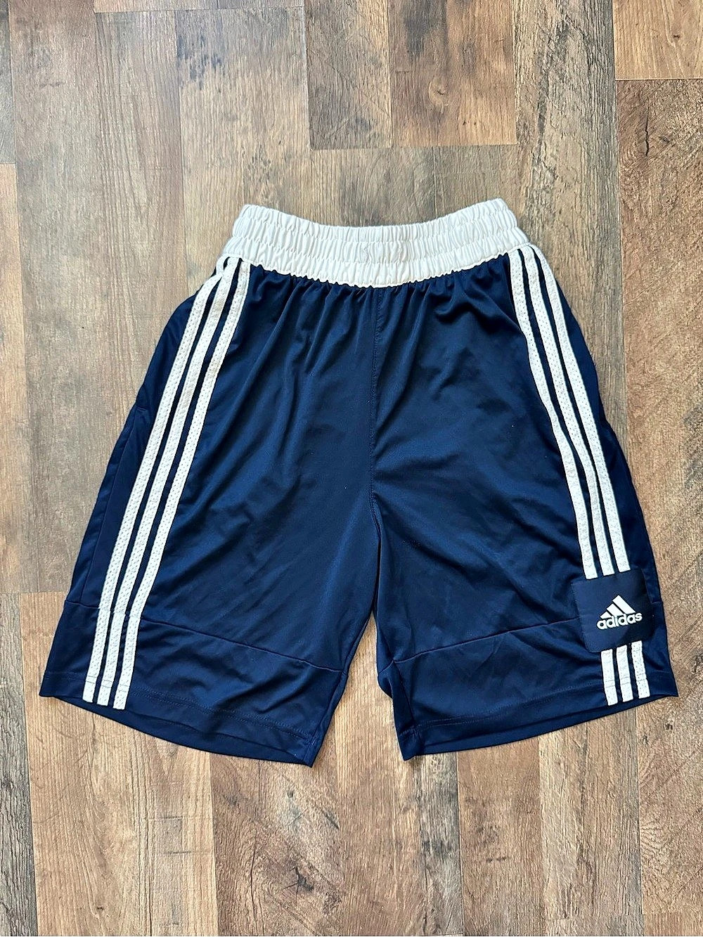 Adidas Men’s Athletic Shorts Size Medium Navy Blue White 3-Stripe